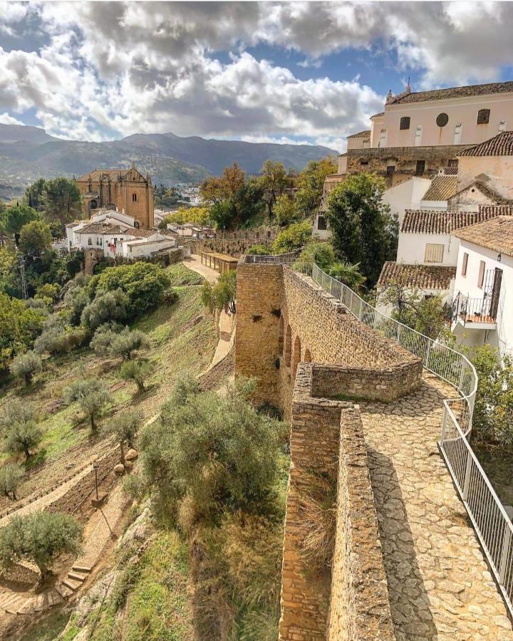 Almocabar Luxury Apartment Ronda Exterior photo